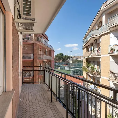 Rome Experience - Tiburtina Station 100 Mt Apartment *